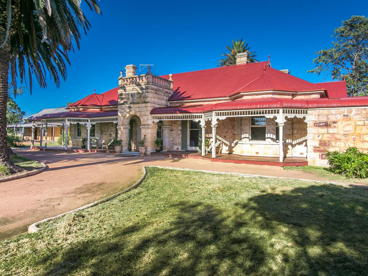 3894 Castlereagh Highway, Dunedoo, NSW 2844, Sale & Rental History