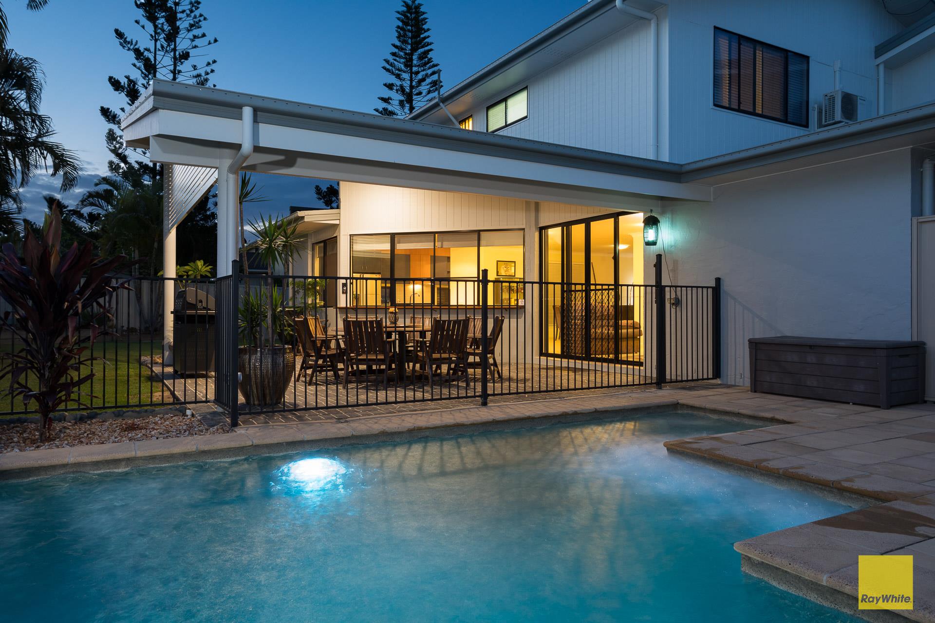 1 Penzance Drive, Redland Bay, QLD 4165, Sale & Rental History Price