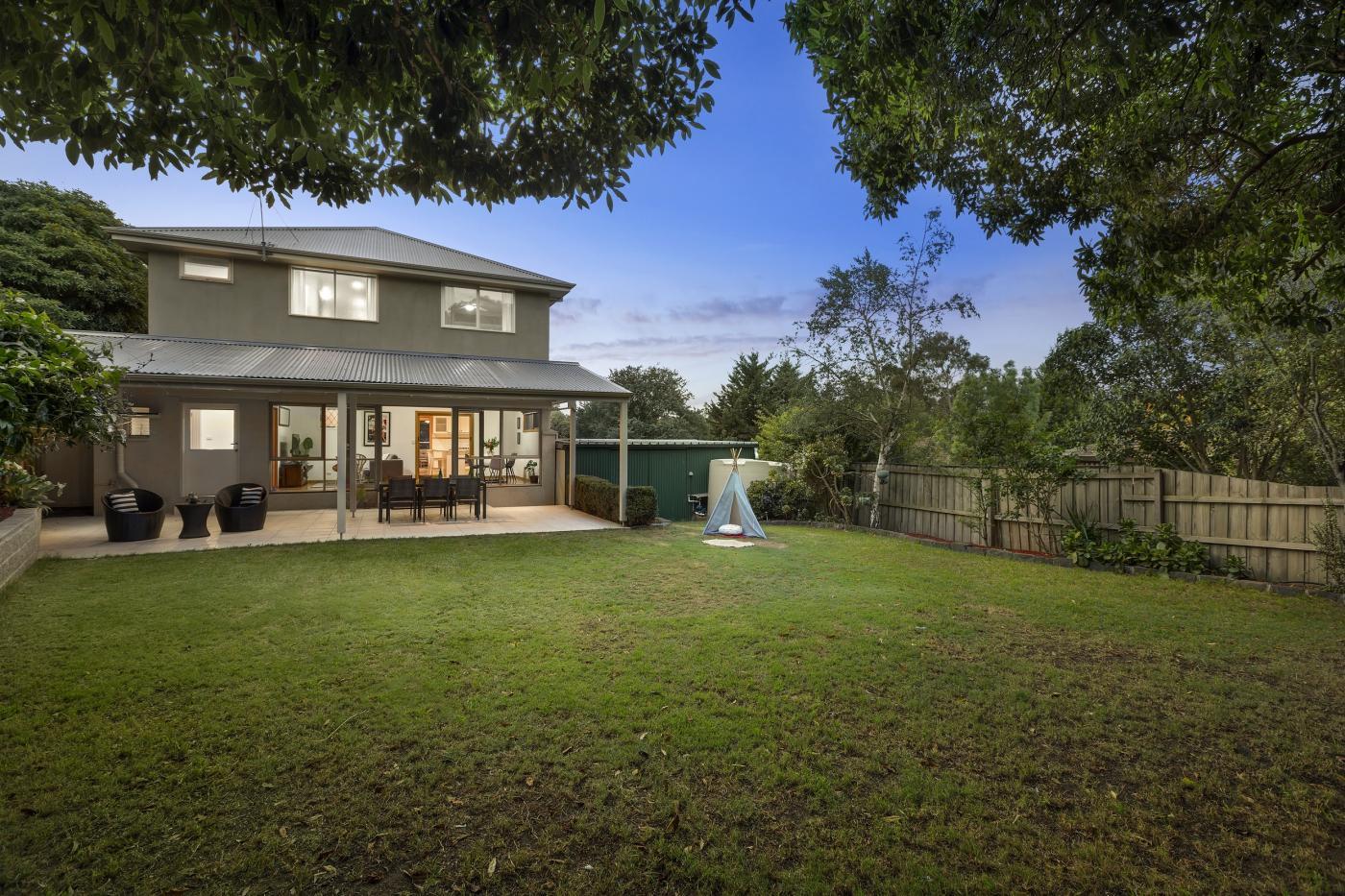 173 graham rd viewbank bank Property data for 173 Graham Road, Viewbank, Vic 3084. Get sold price history for this house median property prices for Viewbank, Vic 3084