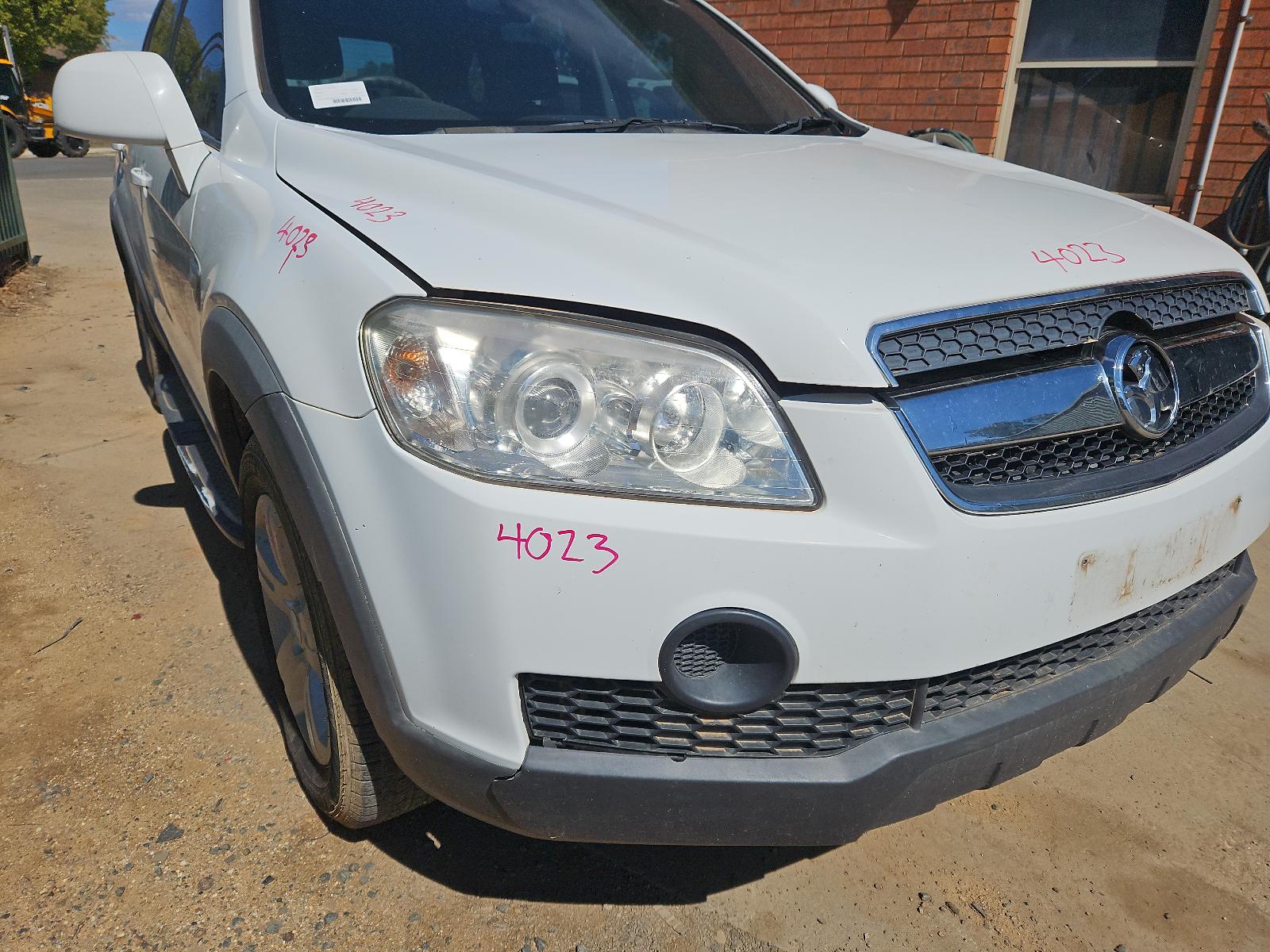 2010 Holden Captiva Left Headlamp View Auto part Left Headlamp Holden Captiva 2010