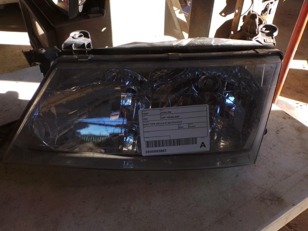 2001 Toyota Avalon Left Headlamp View Auto part Left Headlamp Toyota Avalon 2001