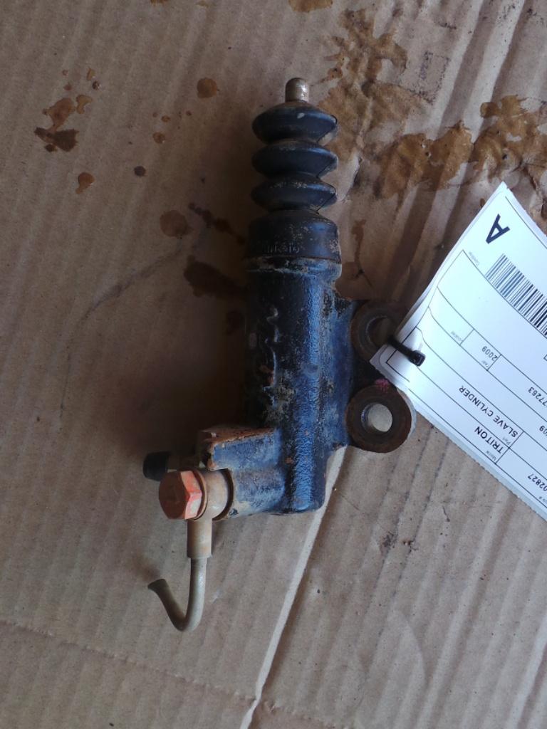 View Auto part Slave Cylinder Mitsubishi Triton 2009