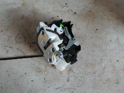 View Auto part Door/Boot/Gate Lock Mitsubishi Triton 2012