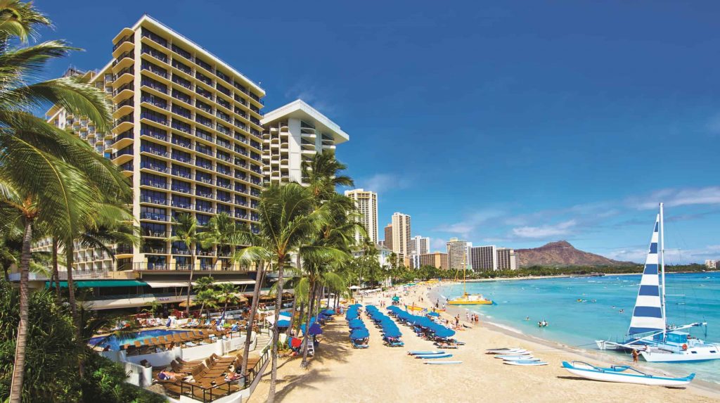 Outrigger Waikiki Beach Resort adds new club lounge Wayfarer