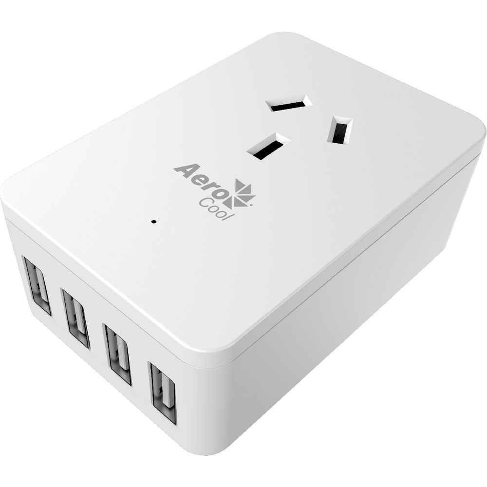 Aerocool 1 Outlet and 4 USB Port Power Board