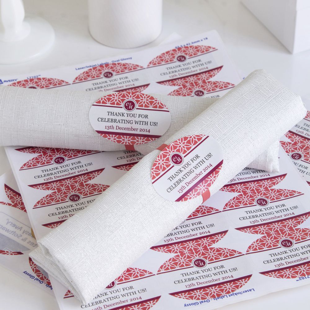 Avery Print-to-the-Edge Oval Labels Glossy White 180 Pack