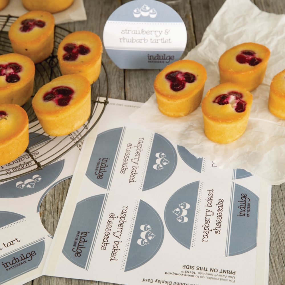 Avery Adhesive Round Display Cards 104 x 108mm 32 Pack