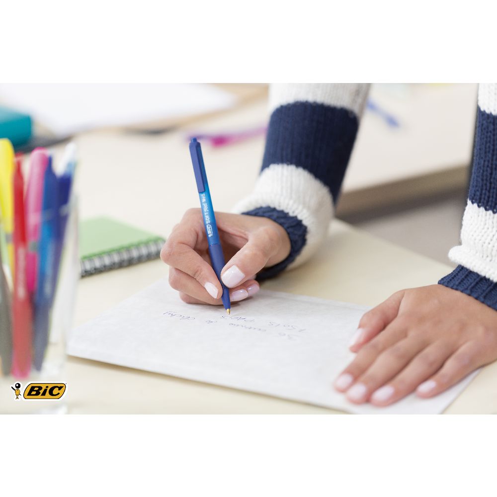 BIC Softfeel Retractable Ballpoint Pens Blue 3 Pack