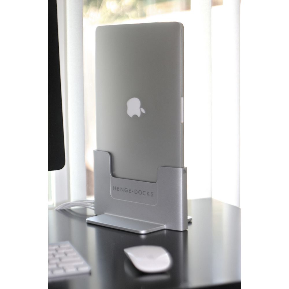 Henge Docks Vertical Docking Station for MacBook Pro 15