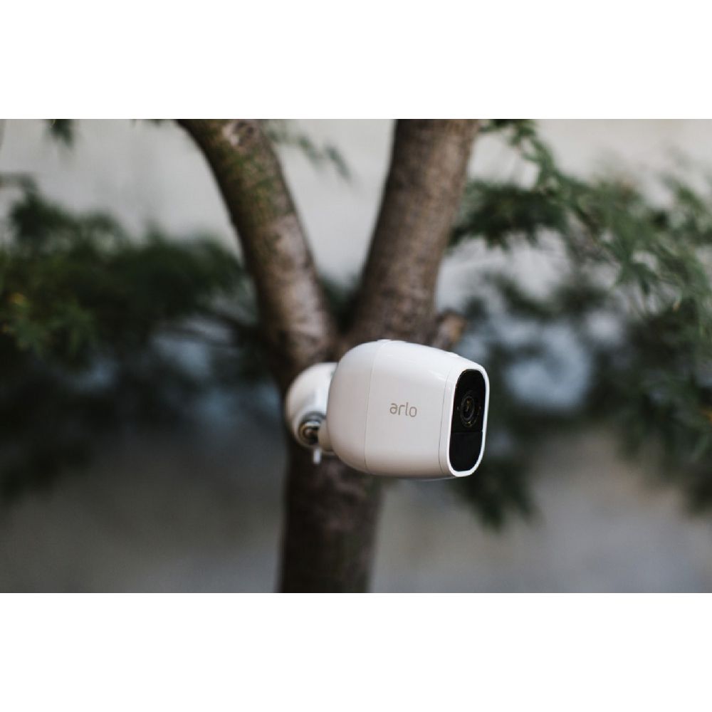 Netgear Arlo Pro 2 Surveillance Kit 3 Cameras VMS4330P