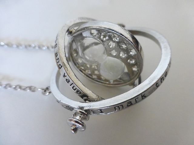 A time turner necklace
