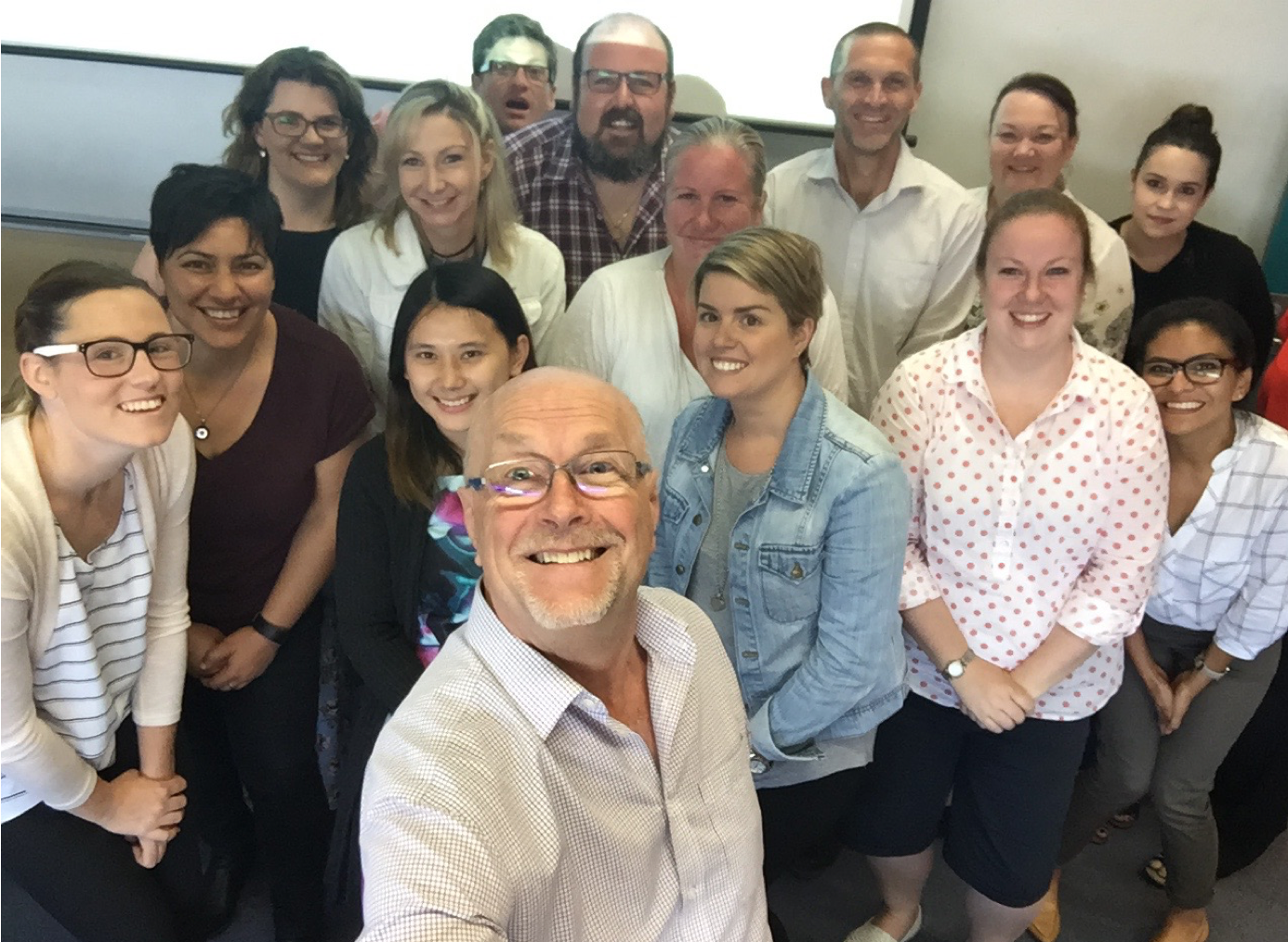 Darrall Thompson with teachers and Principals involved in the research