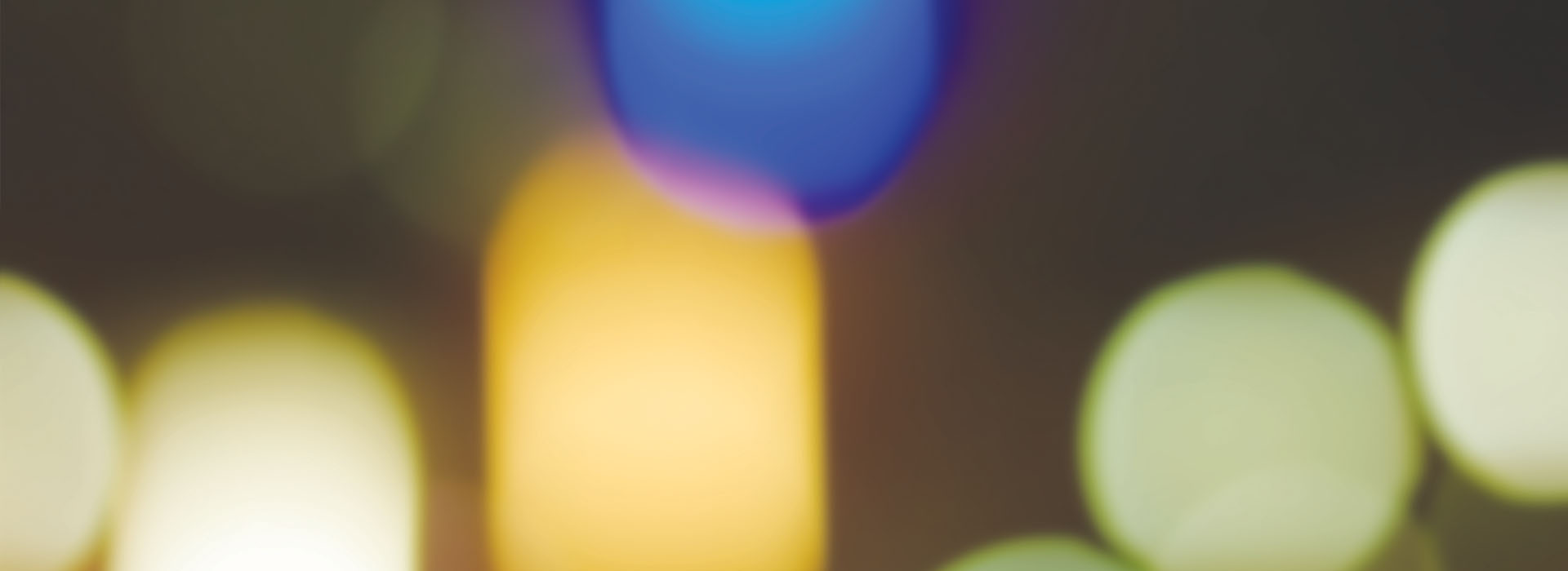Colourful, blurred out blobs.