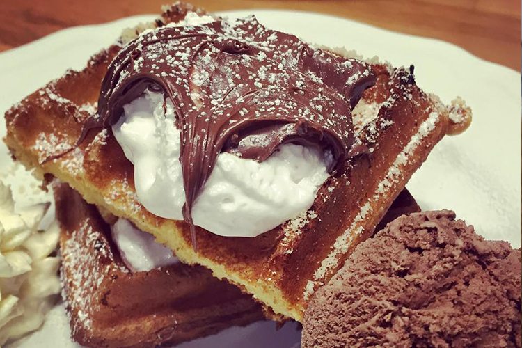 Superstar waffles