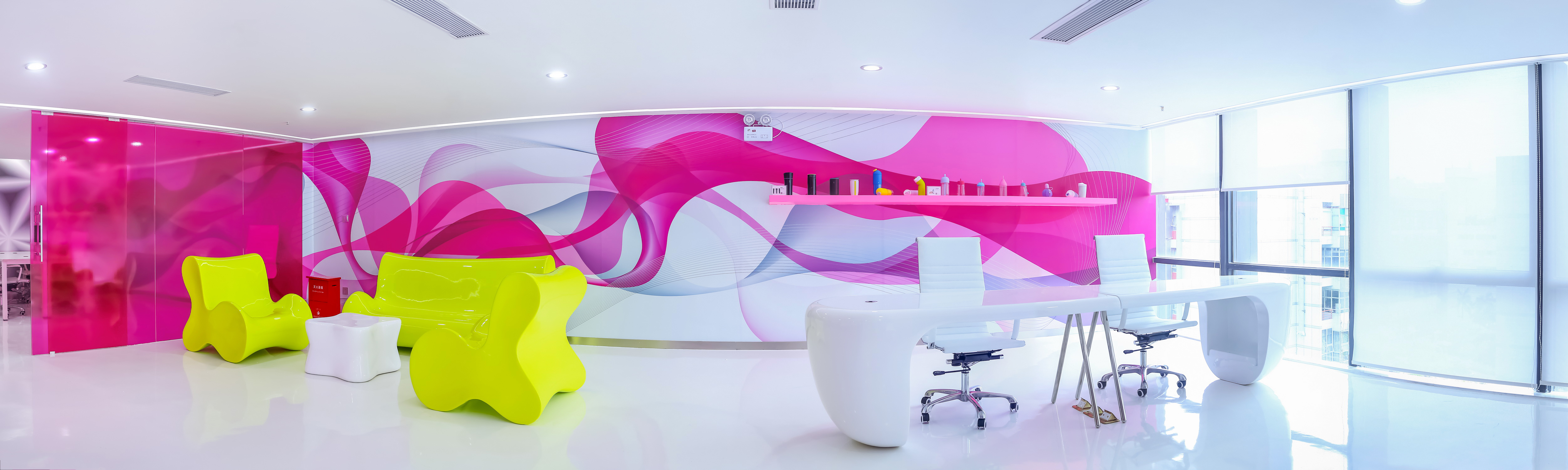 image therapy — Assorted Designs by Karim Rashid (2002-2005)