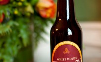 Obama’s_served_home_brew_at_Superbowl_party whitehouse_honey_ale_SB