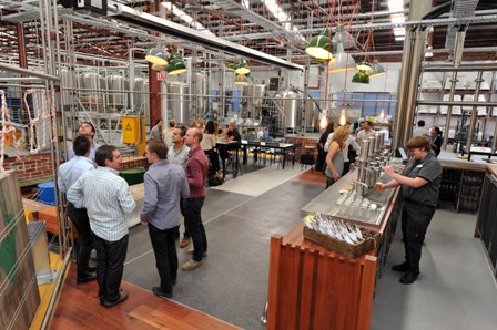 Matilda_Bay_Brewery_Bar_calls_first_drinks_in_Port_Melbourne Please Credit 2012 JIM LEE PHOTO
