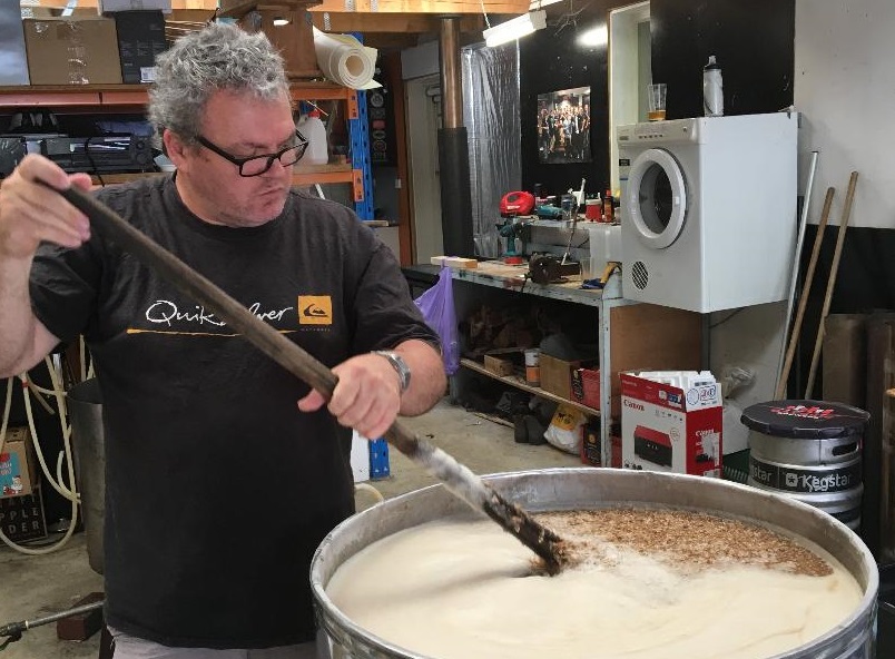 Resilience – Homebrew clubs support for Campfire Relief Fund Bayside-Member-Phil-Britain-stirring-the-Resilience-IPA-mash