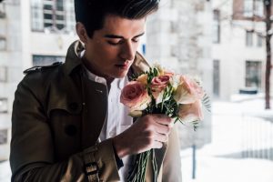 men like flowers