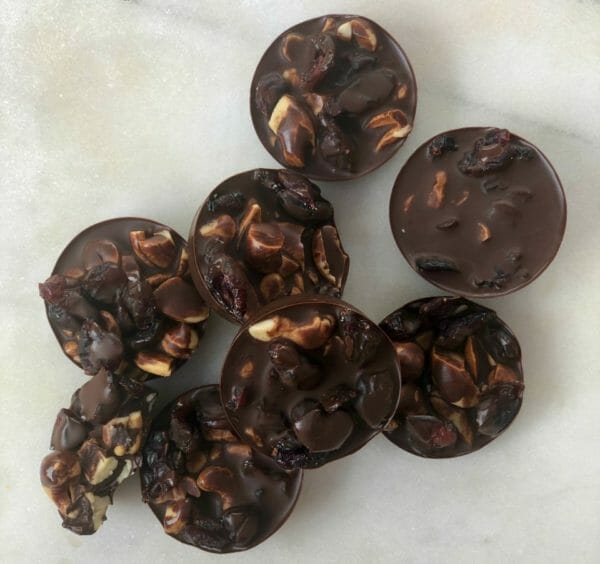 Dark Chocolate, Cranberry and Nut Bites Dark Chocolate, Cranberry and Nut Bites