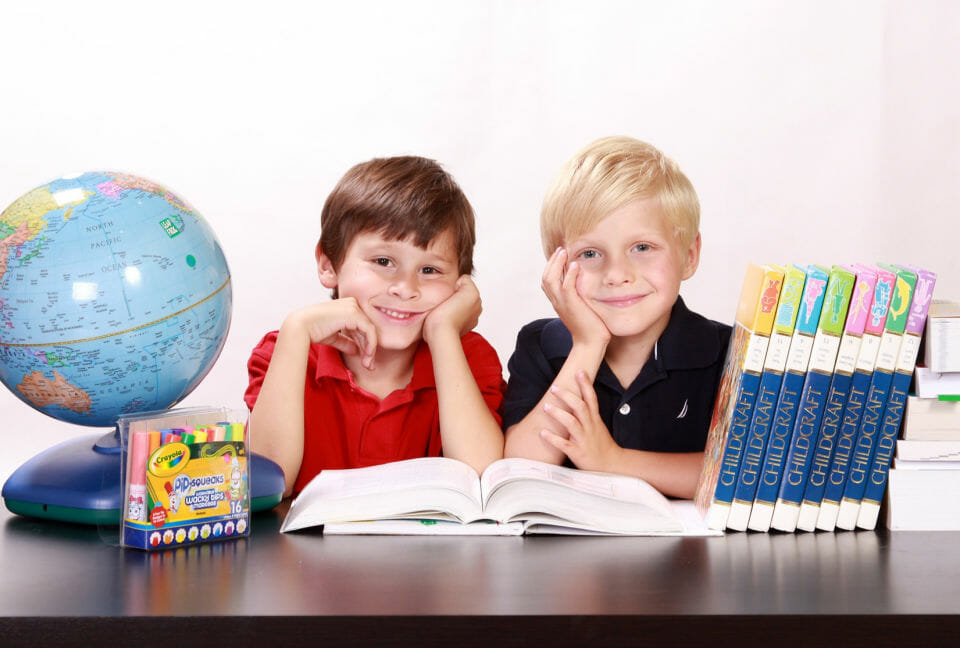 The oldest siblings tend to become the richest and most successful, claims researcher