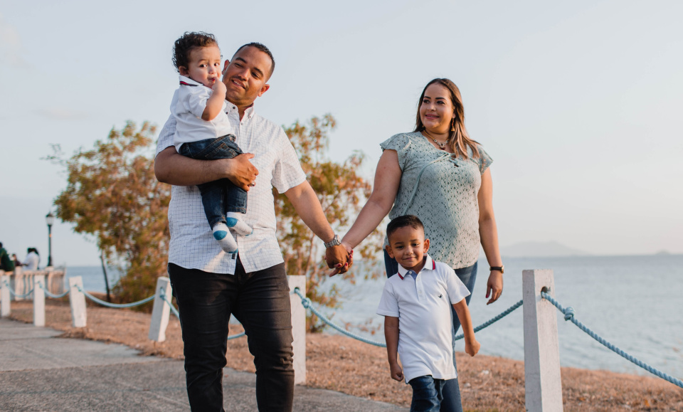 FACT! The youngest child is the favourite, study confirms
