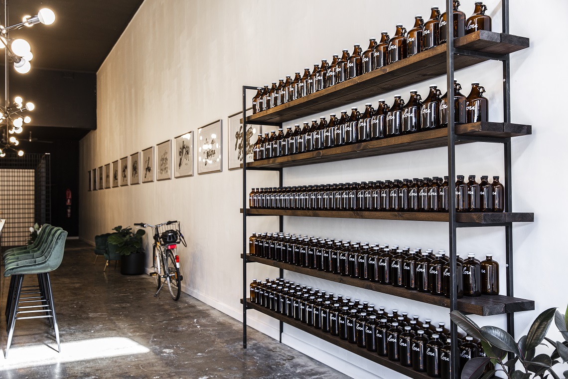 Glou brings wine on tap into the retail world LaptrinhX / News