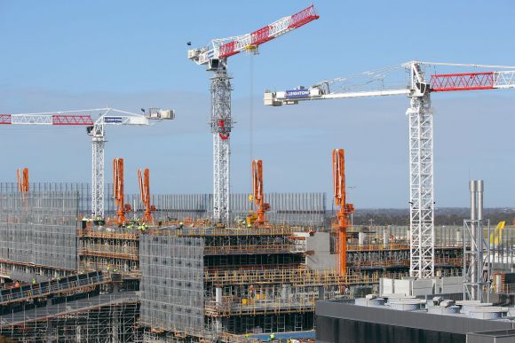 Titan Cranes at Melbourne Airport during late 2014 The biannual Urban Melbourne crane count - March 2015