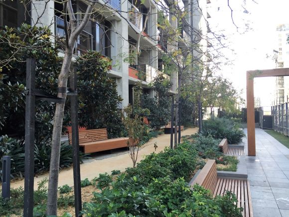 Upper West Side rooftop garden. Moving on up: Upper West Side unveils its rooftop garden