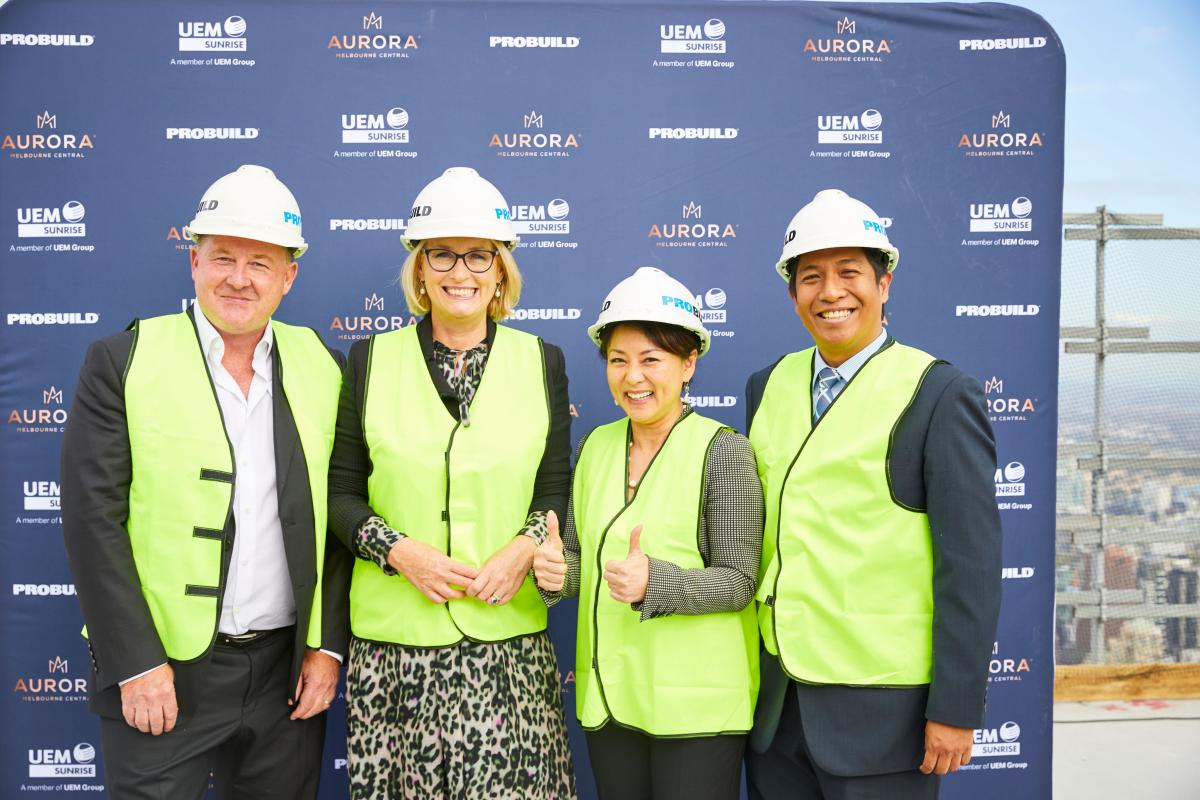 Reaching new heights: Melbourne’s new tallest building ‘Aurora’ tops out Reaching new heights: Melbourne’s new tallest building ‘Aurora’ tops out