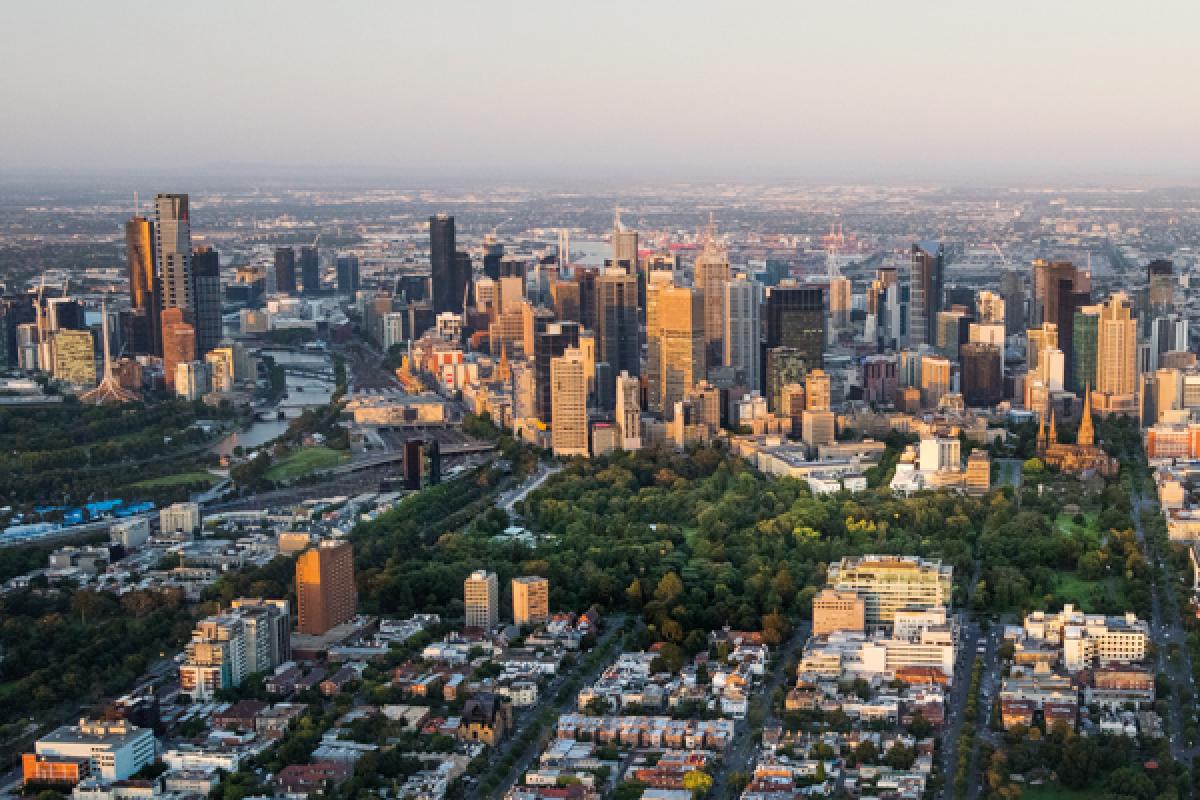 Let's heed Infrastructure Australia's message: be more ambitious with Melbourne's public transport network Let's heed Infrastructure Australia's message: be more ambitious with Melbourne's public transport network