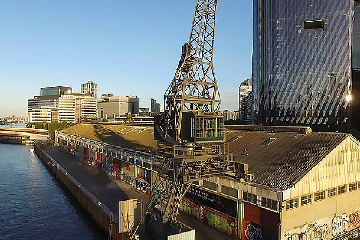 Riverlee restores Melbourne's last remaining original electric crane Riverlee restores Melbourne's last remaining original electric crane
