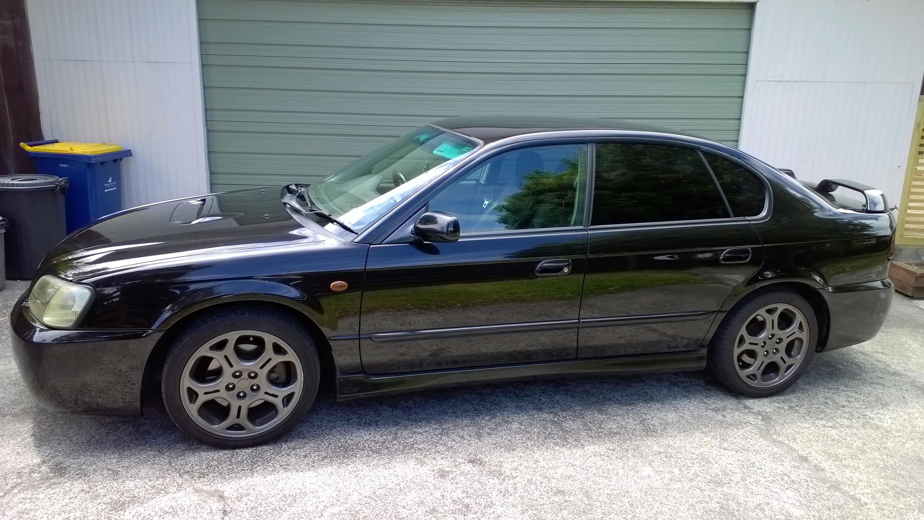 Subaru Blitzen 2000