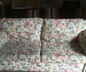 Floral 3 seater couch & 2 foot rests