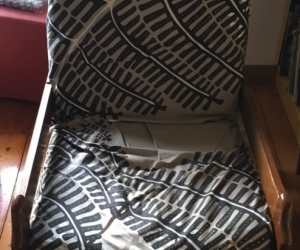 2 airmchairs