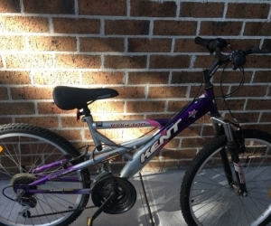 Girls mountain bike