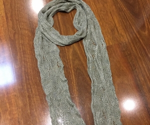 Light weight scarf