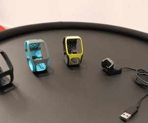 Tomtom Multi Sport 3 Starps and Charger