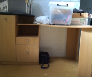 Desk - corner unit