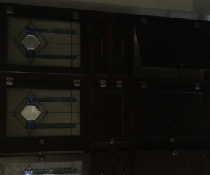 Lead light cabinet