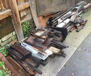 Free firewood scraps