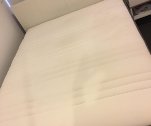 Queen Bed + Mattress