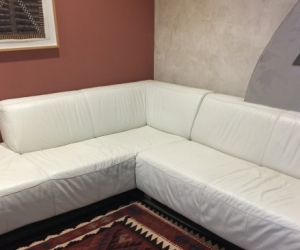 MODULAR LEATHER CORNER SOFA