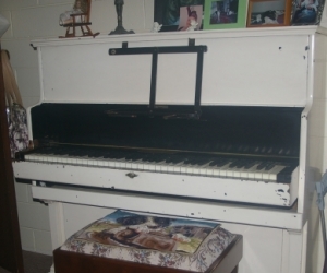 Piano - ship's piano