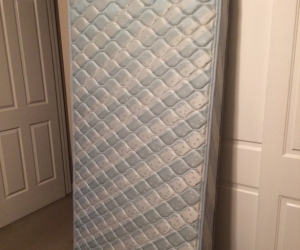 Single mattress