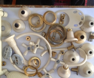 Almond Ivory Tap Fittings