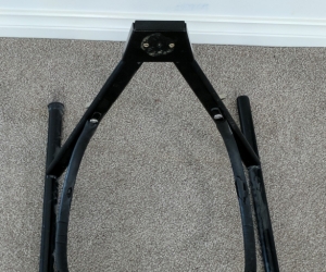 Cello / Guitar Stand
