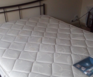 Queen size bed & mattress