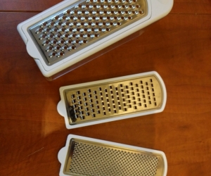 Grater with storage