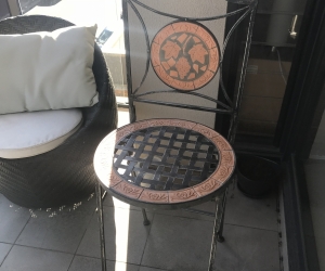 Bar stool